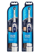 Oral-B Pro Expert 400 Battery Toothbrush Pack of 2